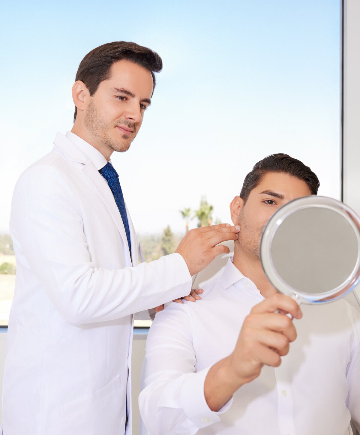 Beverly Hills Facial Fat Transfer Specialist Dr. Harris